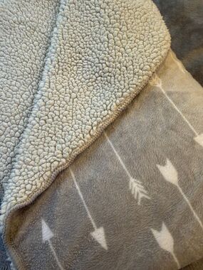 cloud island Gray Arrow Sherpa Reversible Baby Blanket